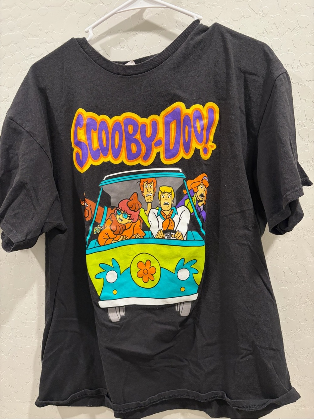 Scooby-Doo Mystery Machine Gang Black Cartoon Graphic T-Shirt XL